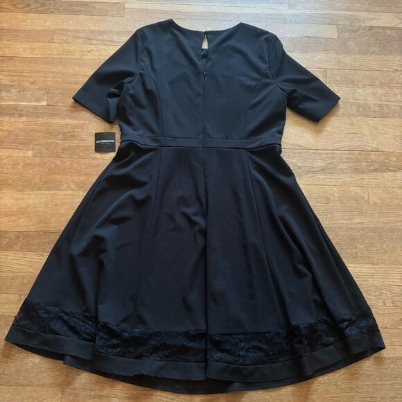 NWT Liz Claiborne black short sleeve a-line midi dress size 18
 b32 - Picture 5 of 5